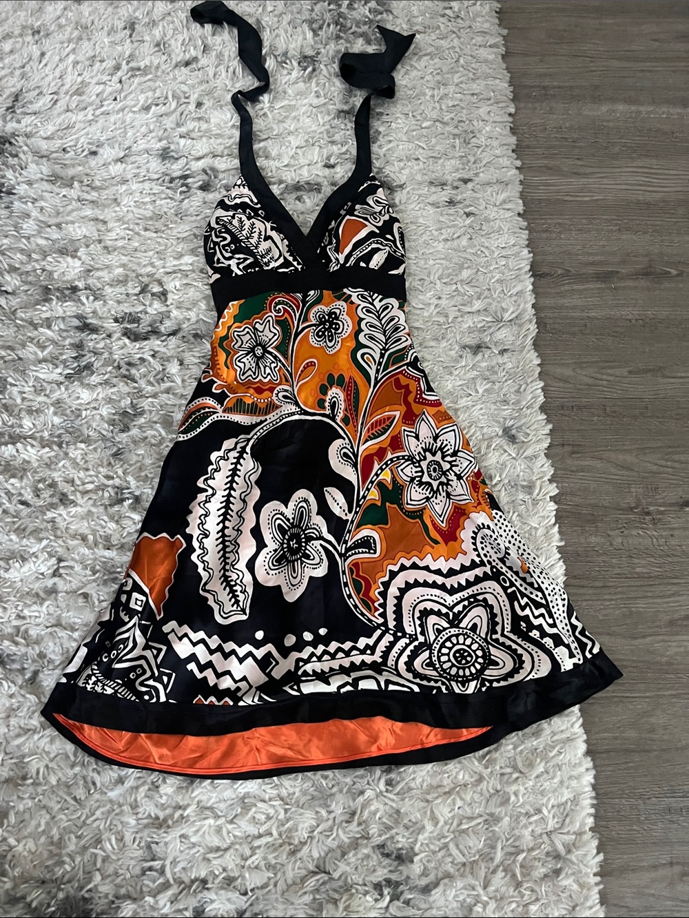 Cache Y2K halter 100% silk dress